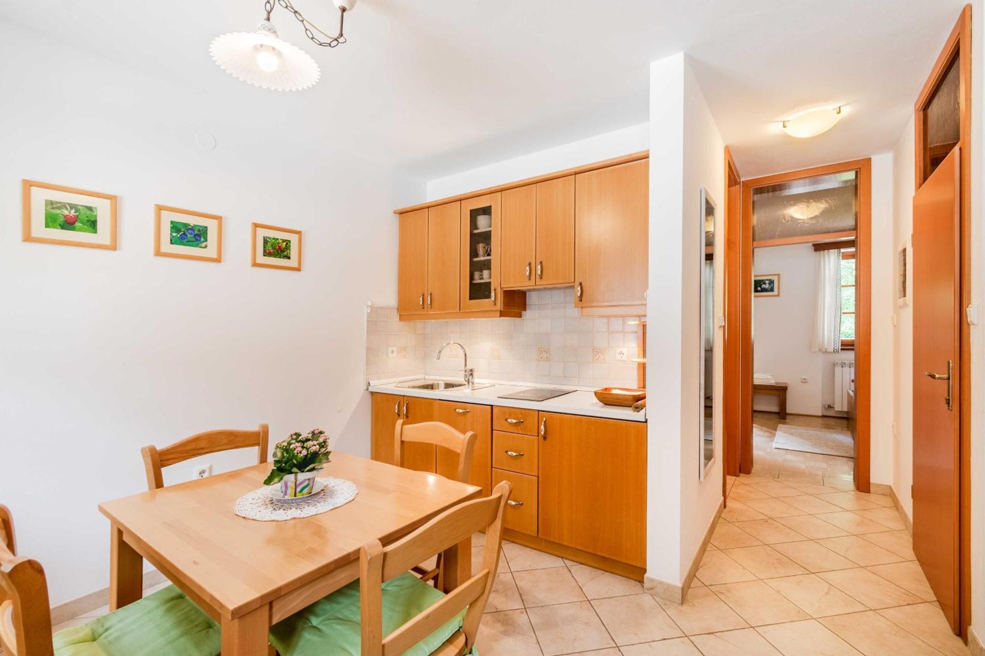 Apartma Miranda Log pod Mangartom Kültér fotó